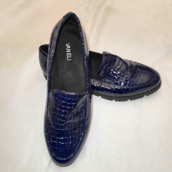 Vaneli Patent Leather Shoes Blue, Size 12 - Picture 1 of 5